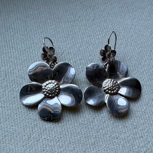 Paola Valentini Sterling Silver Italy Flower Daisy Dangle Earrings 925